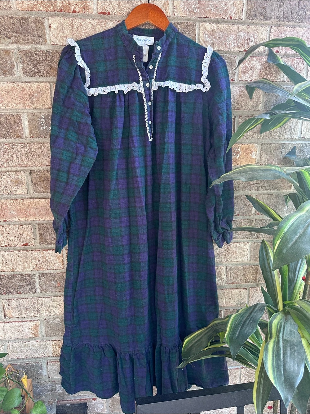 Vintage Lanz of Salzburg Green Navy Plaid Button Grandma Cottagecore Nightdress